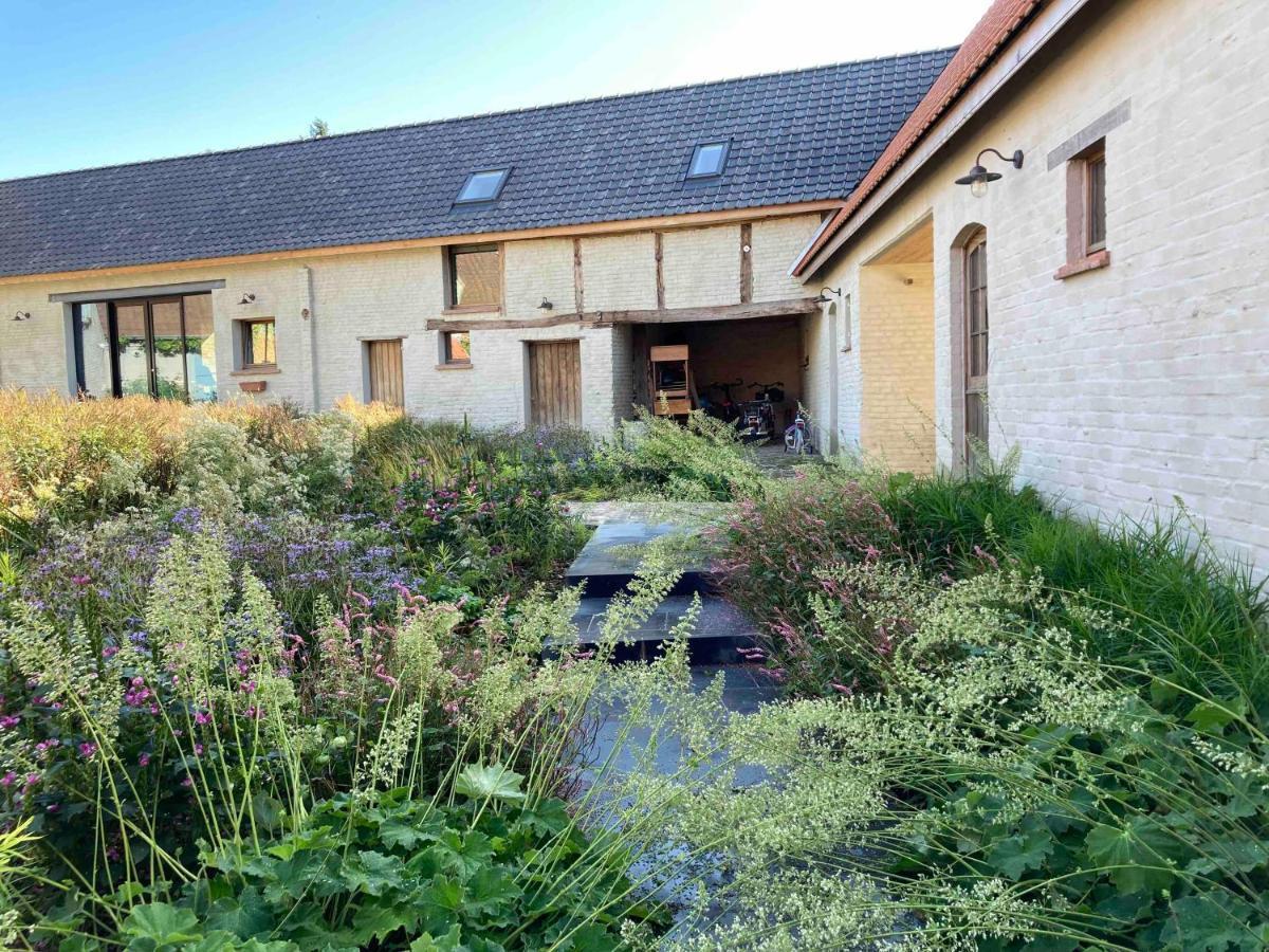 Nachtegael Hoekhuis, Knusse Woning Met Prachtig Vergezicht Kluisbergen Экстерьер фото